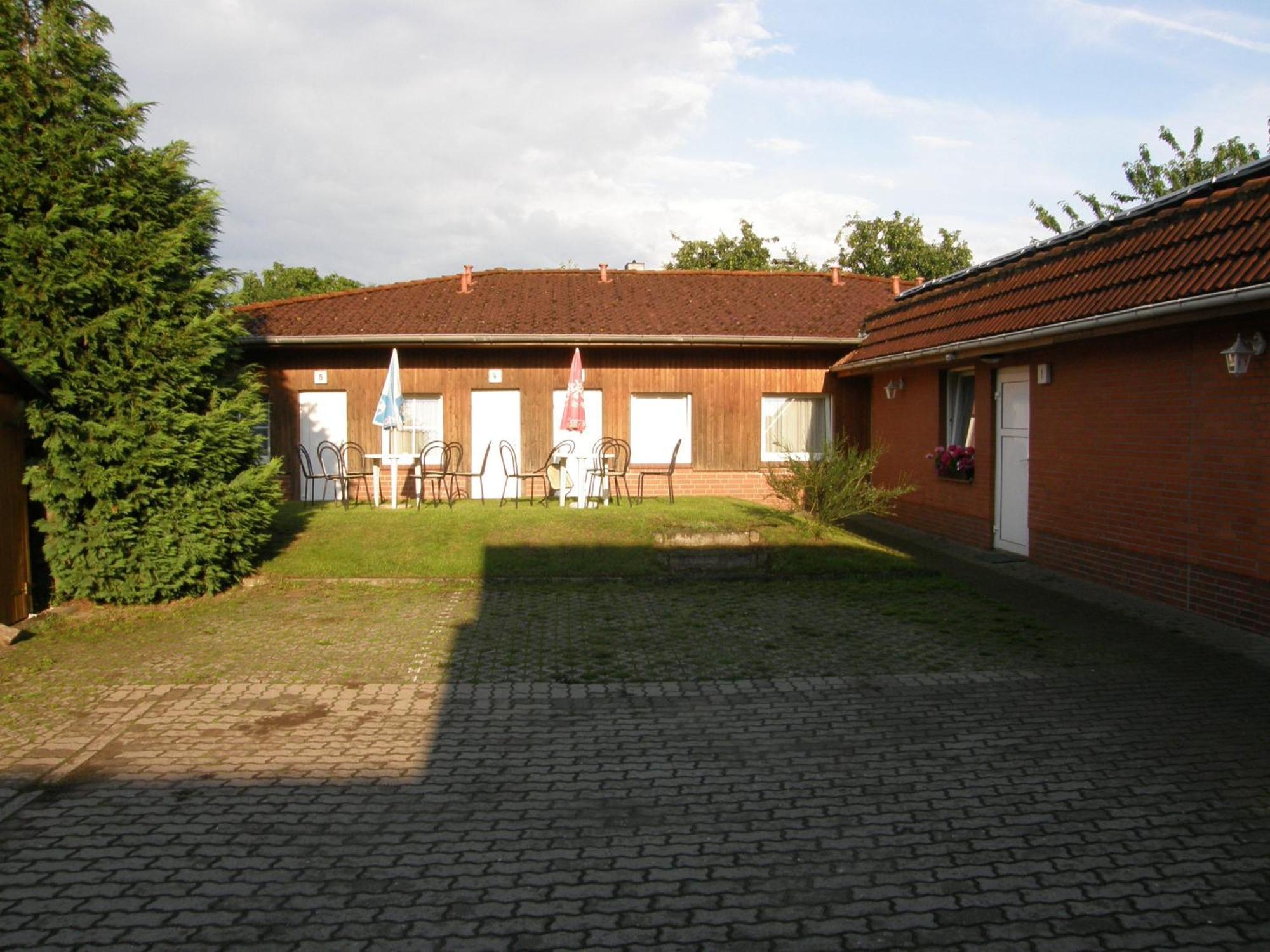 Ka&Ka Hotel Garni Warsow Exterior photo